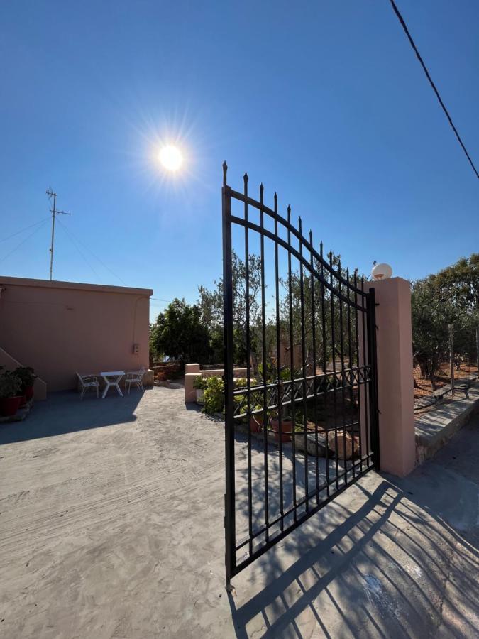 Appartamento Harry'S House Elafonissos Esterno foto